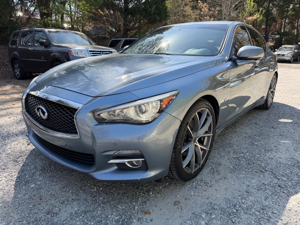 2016 INFINITI Q50 Premium